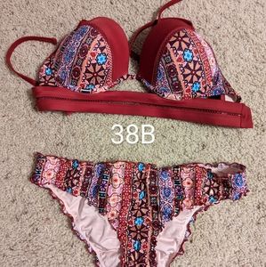 Shade & Shore Berry Cheeky Bikini